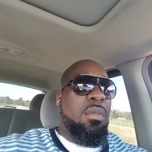 Meet your Posher, Lavell